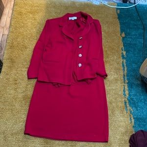 St. John evening - 3 piece red suit. Skirt, top and jacket.